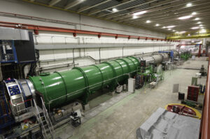 The NA62 fixed-target experiment at CERN