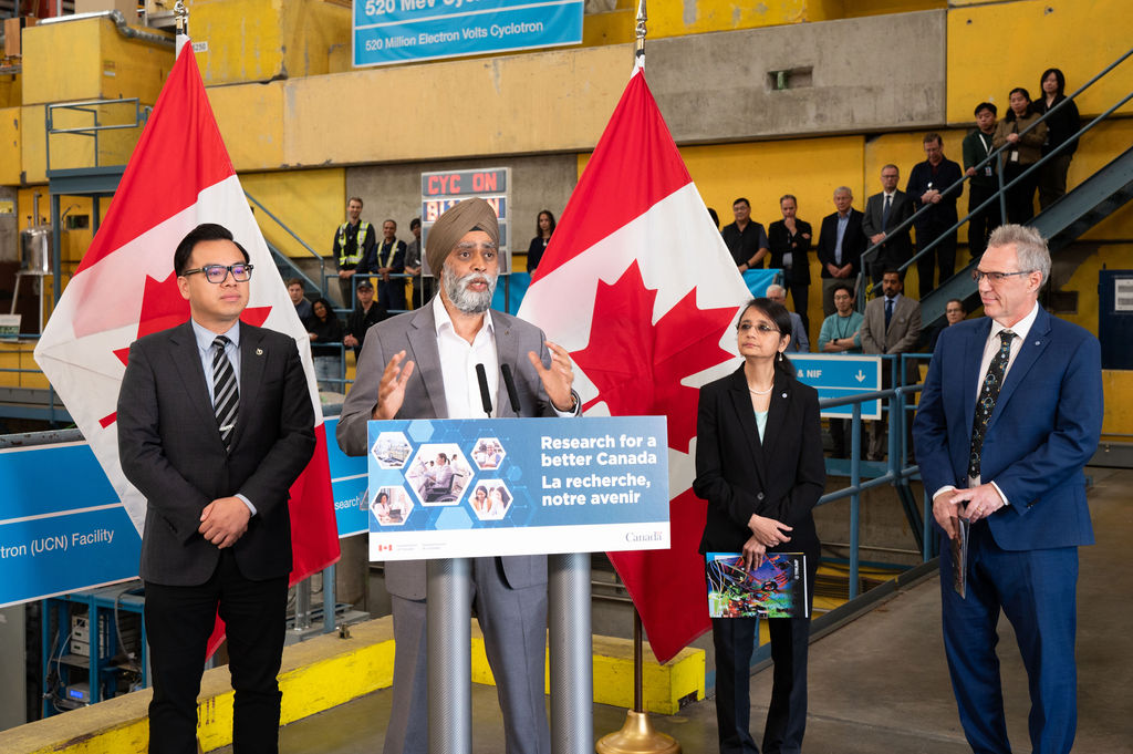 Minister Sajjan speaks at TRIUMF to announce historic investment